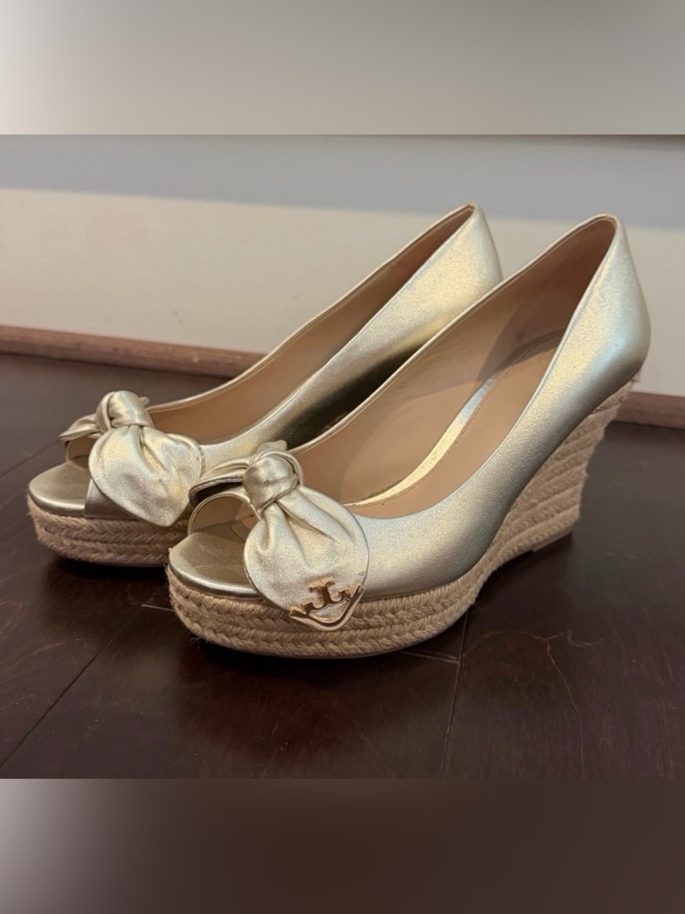 Tory Burch Metallic Gold Peep-Toe Wedge Espadrilles with Bow. RARE